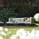 Maison D'enri Bed and Breakfast 4*