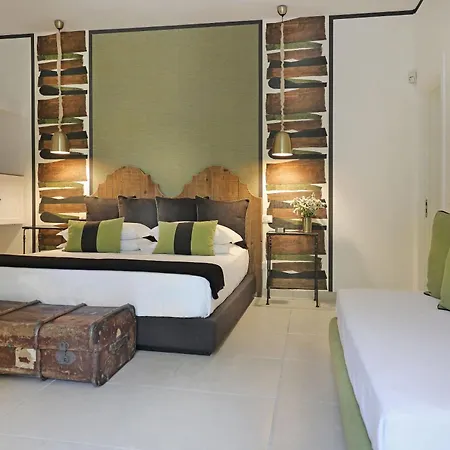 Maison D'enri Bed & Breakfast 4*