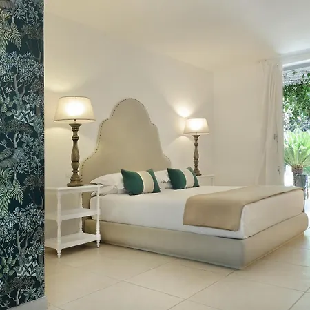 Bed & Breakfast Maison D'enri 4*